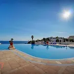 Upstays Seaview Pool Parking 40m2 Duplex *