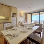 Upstays Seaview Pool Parking 40m2 Duplex *